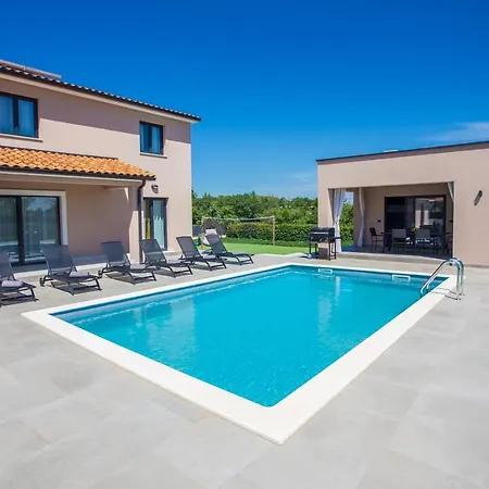 Villa Silvano & Nadija Kaštelir